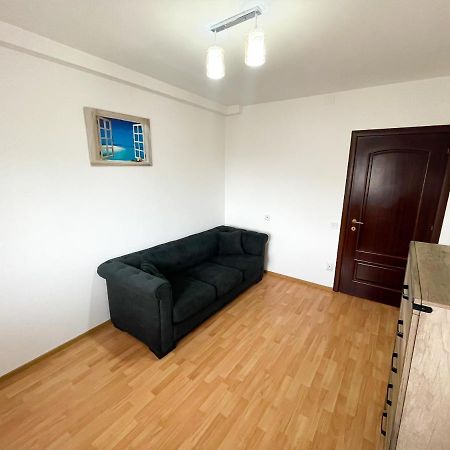 National Arena Mega Mall Elana Apartment Bucareste Exterior foto